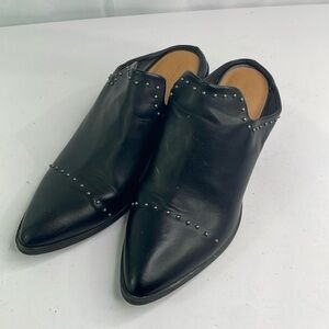 Universal Thread black, pointed toe mule, clog with pewter, studs, pointed toe